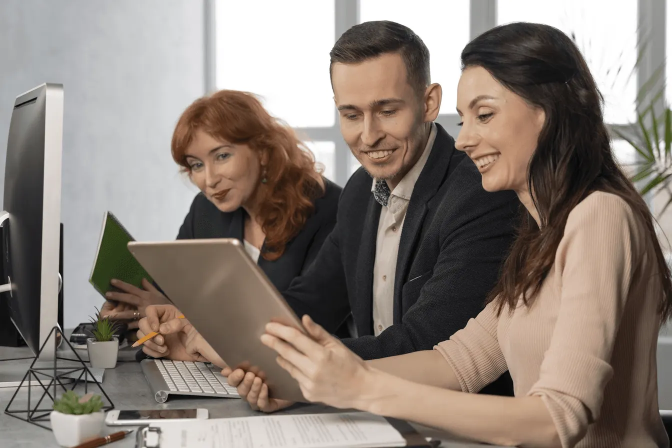 employees working together